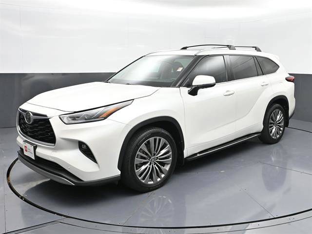 2021 Toyota Highlander Platinum AWD photo