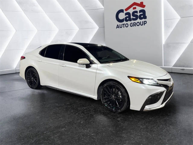 2021 Toyota Camry XSE V6 FWD photo