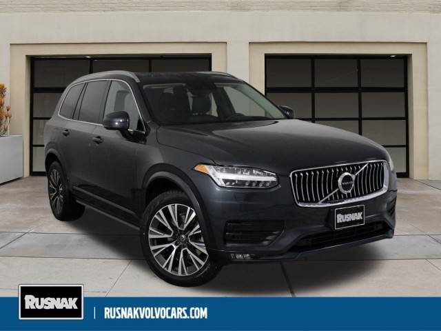 2021 Volvo XC90 Momentum AWD photo