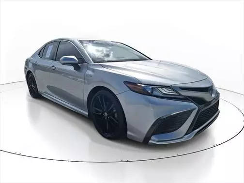 2021 Toyota Camry Hybrid XSE FWD photo