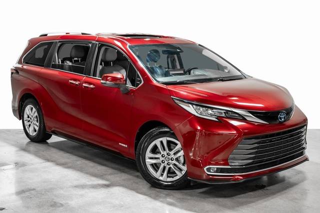 2021 Toyota Sienna Limited FWD photo