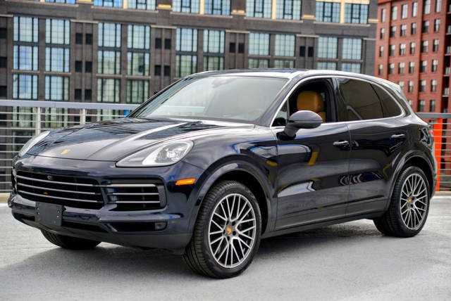 2021 Porsche Cayenne  AWD photo