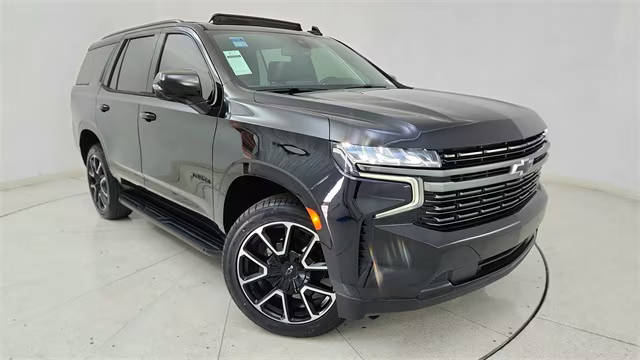 2021 Chevrolet Tahoe RST 4WD photo