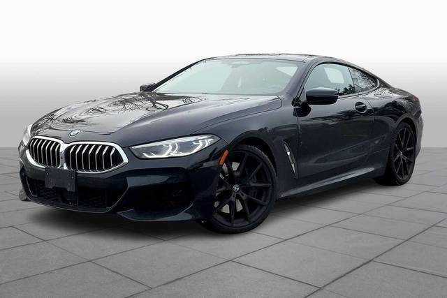 2022 BMW 8 Series 840i AWD photo