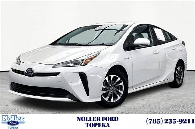 2021 Toyota Prius Limited FWD photo