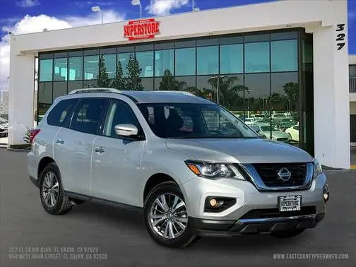 2020 Nissan Pathfinder SL 4WD photo
