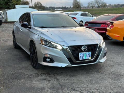 2019 Nissan Altima 2.5 SR FWD photo
