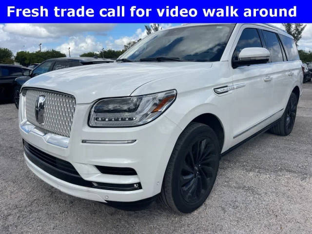 2021 Lincoln Navigator Reserve RWD photo