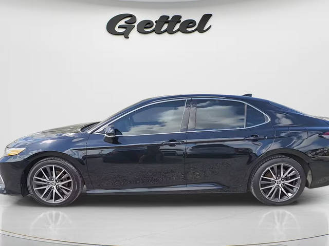 2021 Toyota Camry XLE FWD photo