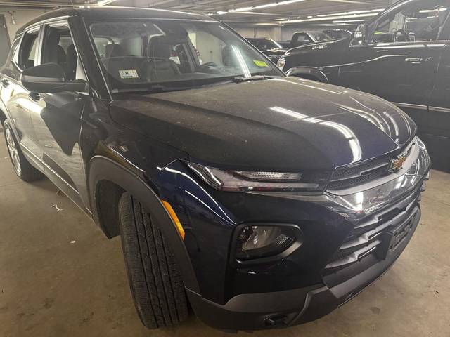 2021 Chevrolet TrailBlazer LS FWD photo