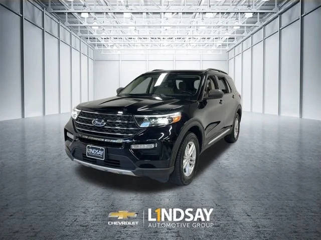 2021 Ford Explorer XLT 4WD photo