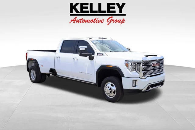2021 GMC Sierra 3500HD Denali 4WD photo
