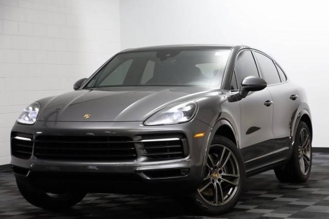 2021 Porsche Cayenne Coupe  AWD photo