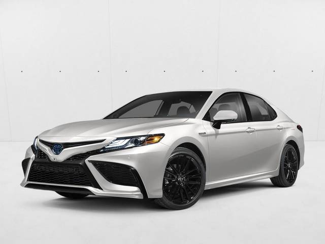 2021 Toyota Camry Hybrid SE FWD photo