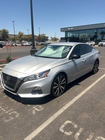 2021 Nissan Altima 2.5 SR FWD photo