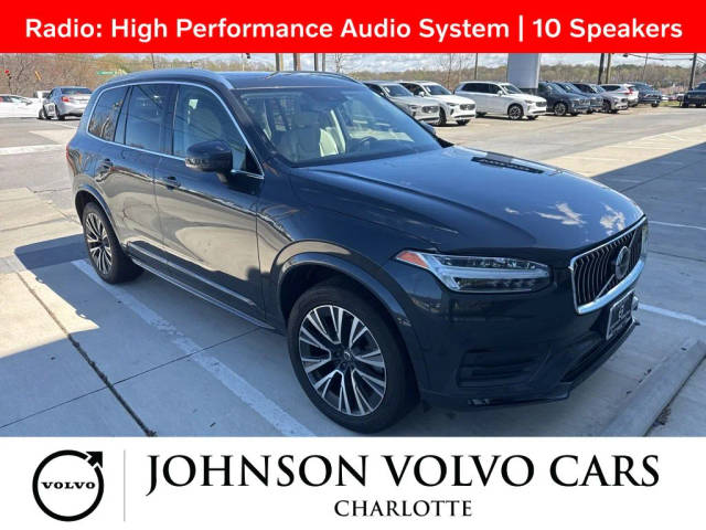 2021 Volvo XC90 Momentum AWD photo