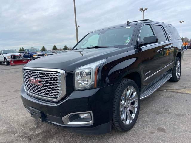 2015 GMC Yukon XL Denali 4WD photo