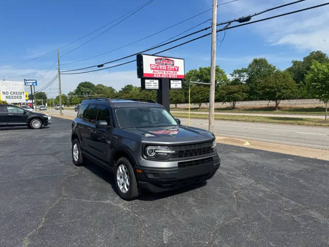 2021 Ford Bronco Sport Base 4WD photo