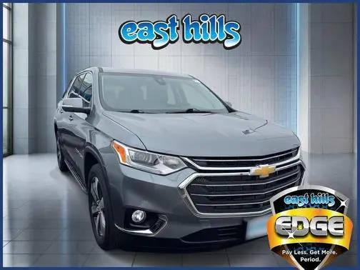 2021 Chevrolet Traverse LT Leather AWD photo