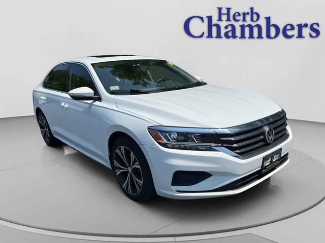 2021 Volkswagen Passat 2.0T SE FWD photo