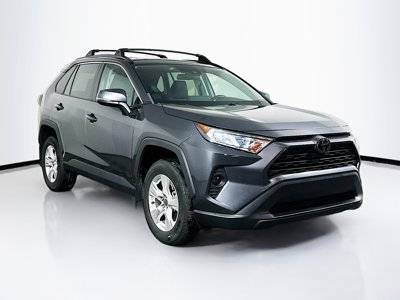 2021 Toyota RAV4 XLE AWD photo