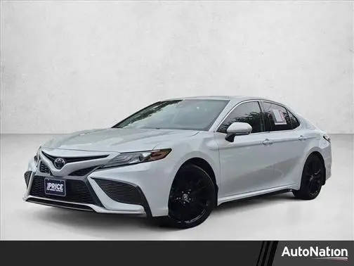 2021 Toyota Camry XSE FWD photo