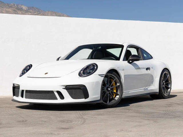 2018 Porsche 911 GT3 GT3 RWD photo