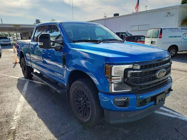 2021 Ford F-250 Super Duty LARIAT 4WD photo