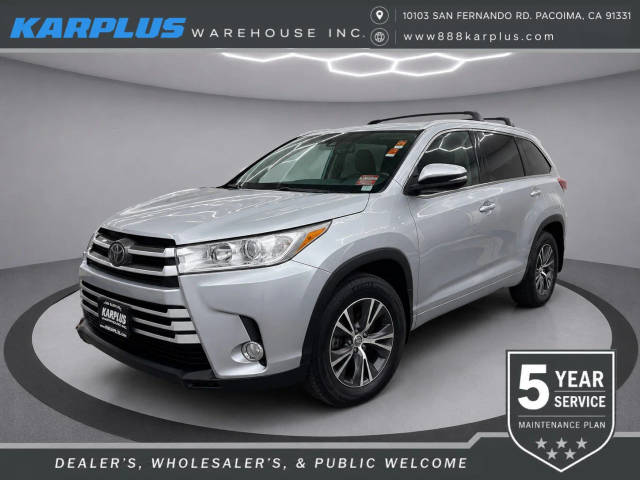 2018 Toyota Highlander LE Plus FWD photo