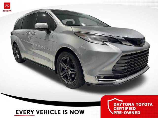 2021 Toyota Sienna Limited AWD photo