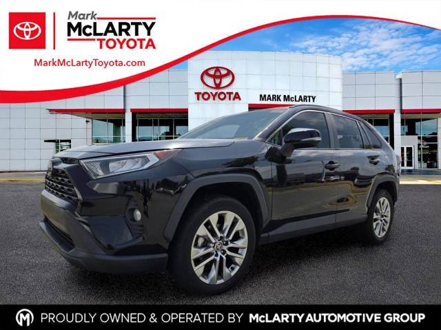 2021 Toyota RAV4 XLE Premium FWD photo