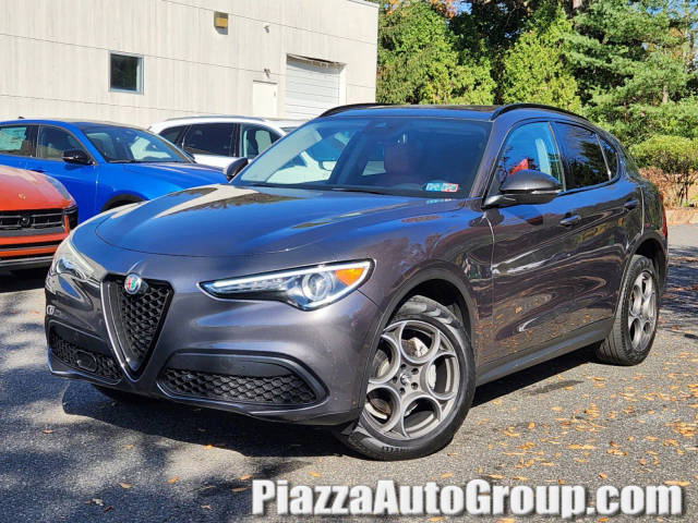 2021 Alfa Romeo Stelvio  AWD photo