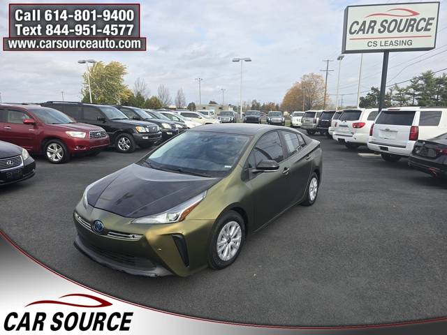 2021 Toyota Prius LE FWD photo