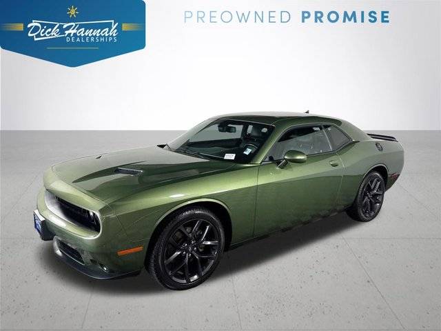 2021 Dodge Challenger SXT RWD photo