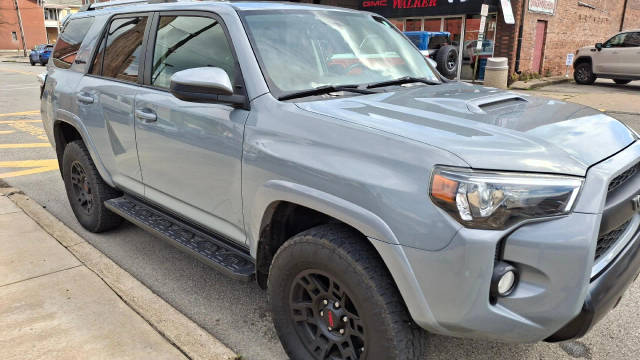 2017 Toyota 4Runner TRD Pro 4WD photo