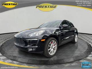 2018 Porsche Macan AWD photo