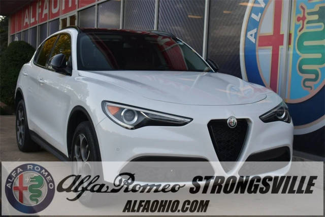 2021 Alfa Romeo Stelvio  AWD photo