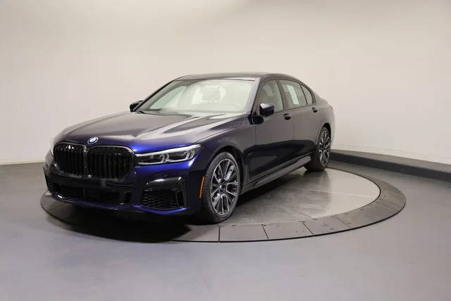 2022 BMW 7 Series 750i xDrive AWD photo