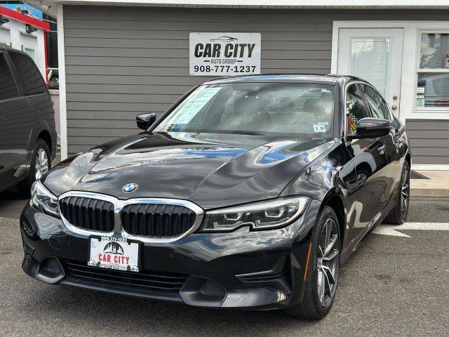 2021 BMW 3 Series 330i xDrive AWD photo
