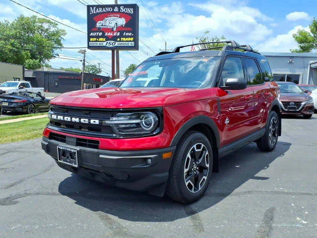 2021 Ford Bronco Sport Outer Banks 4WD photo