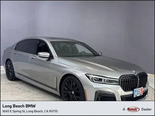 2022 BMW 7 Series 740i RWD photo