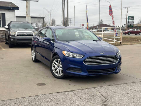 2015 Ford Fusion SE FWD photo