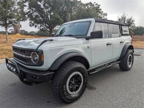 2021 Ford Bronco 4 Door Black Diamond 4WD photo