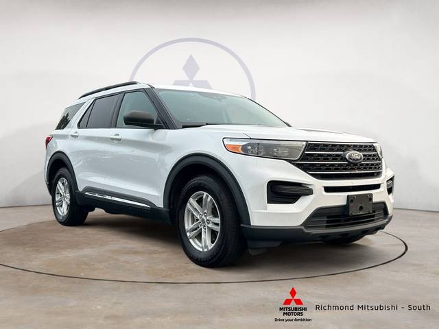 2021 Ford Explorer XLT 4WD photo