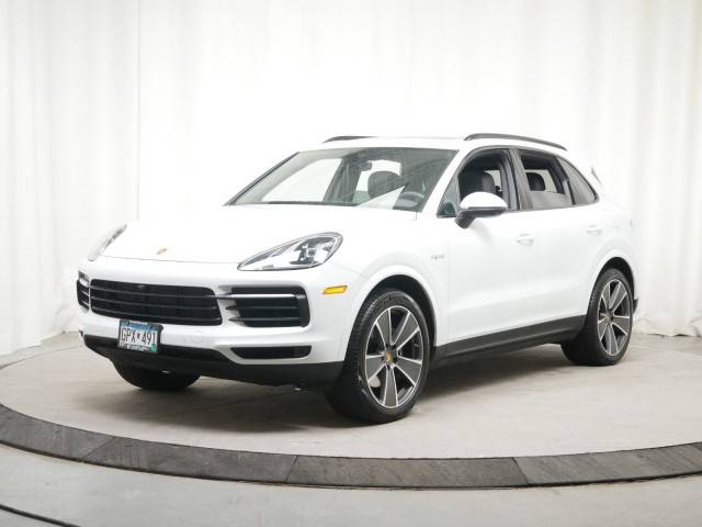 2021 Porsche Cayenne E-Hybrid AWD photo