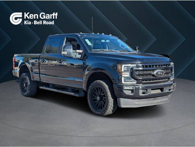 2021 Ford F-250 Super Duty LARIAT 4WD photo