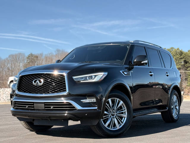 2019 Infiniti QX80 LUXE RWD photo