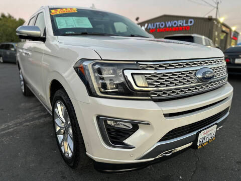 2018 Ford Expedition Max Platinum 4WD photo