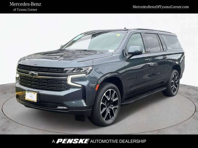 2021 Chevrolet Suburban RST 4WD photo