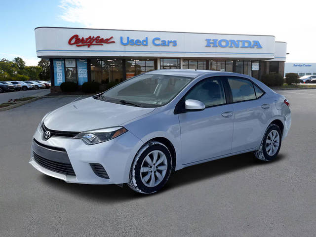 2016 Toyota Corolla LE FWD photo